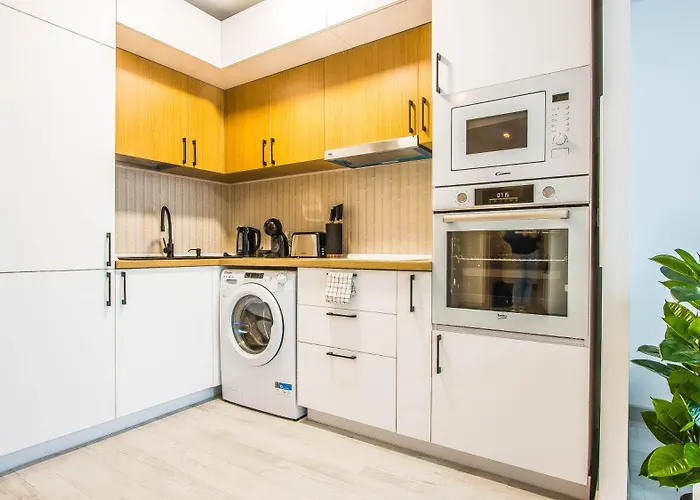 Flowers By Yamaluxe 아파트 *