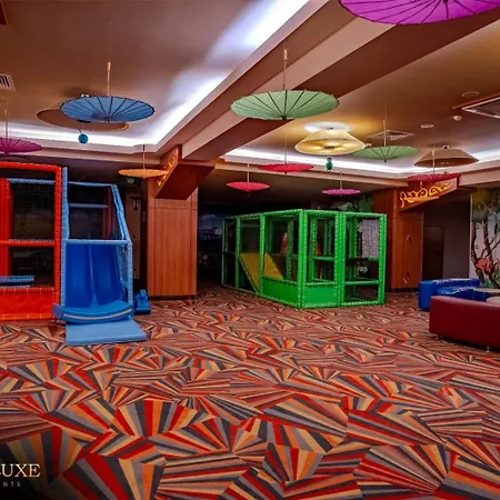 Flowers By Yamaluxe *