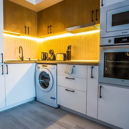 Flowers By Yamaluxe Apartament Bucureşti