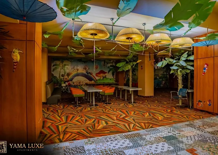 شقة Flowers By Yamaluxe