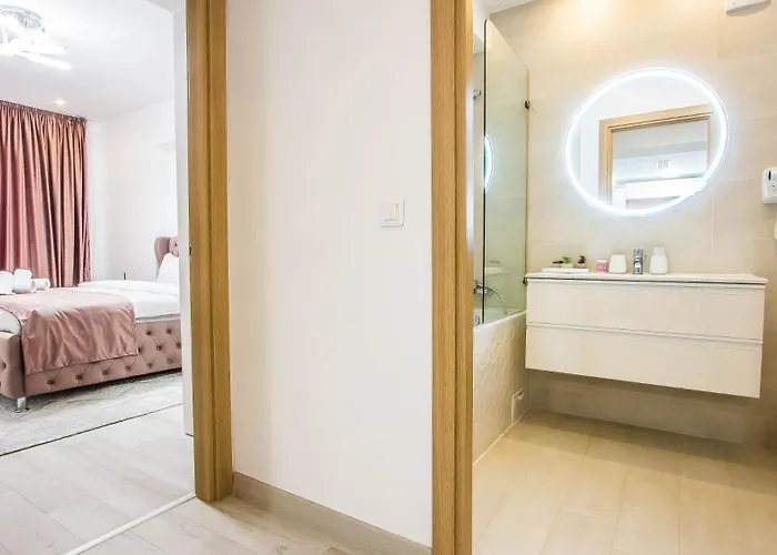 Flowers By Yamaluxe * Бухарест