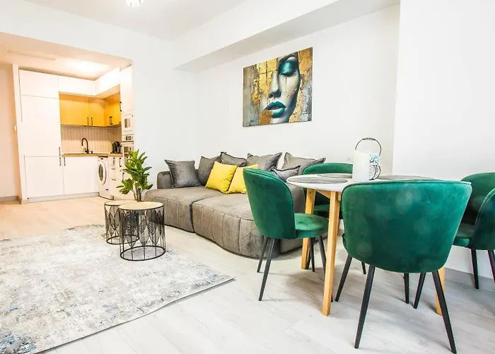 Flowers By Yamaluxe * Bukurešť