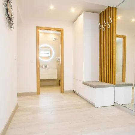 Flowers By Yamaluxe Appartement *